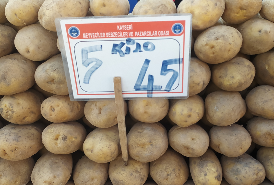 Semt pazarında sebze ve meyve fiyatları | 29.12.2022