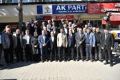 AK PARTİ TEŞKİLATI YAHYALI’DA VATANDAŞLARLA BİR ARAYA GELDİ